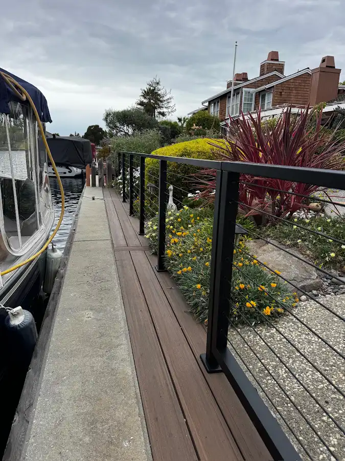 Deck walkway with cable railing